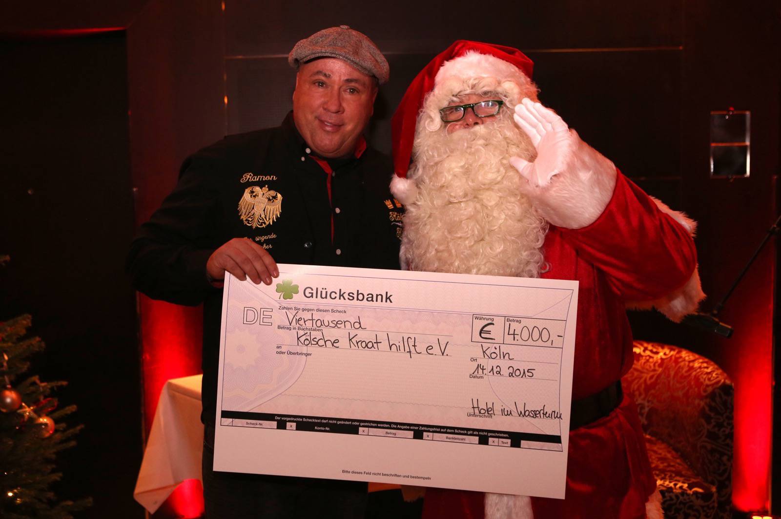Weihnachtsfeier mit 100 Kinder im Hotel im Wasserturm Köln